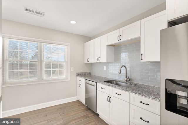 13600 CARRIAGE FORD RD, Nokesville, VA 20181