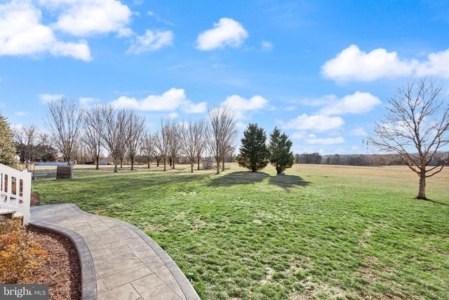 13600 CARRIAGE FORD RD, Nokesville, VA 20181