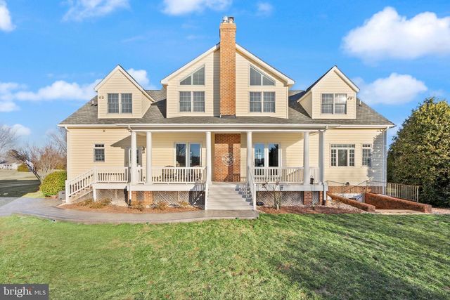 13600 CARRIAGE FORD RD, Nokesville, VA 20181