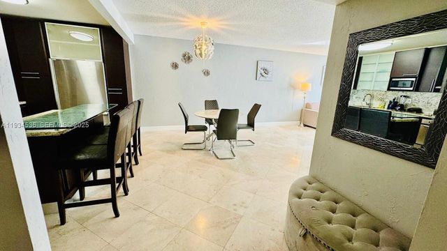 19390 Collins Ave 816, Sunny Isles Beach, FL 33160