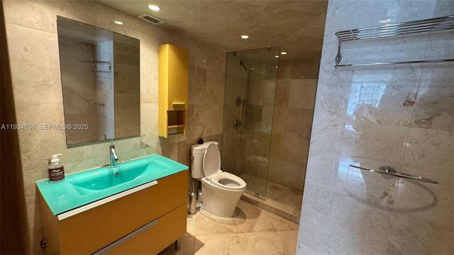 19390 Collins Ave 816, Sunny Isles Beach, FL 33160