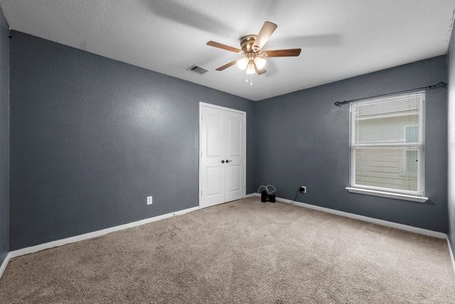 1617 Treeta TRL, Kyle, TX 78640