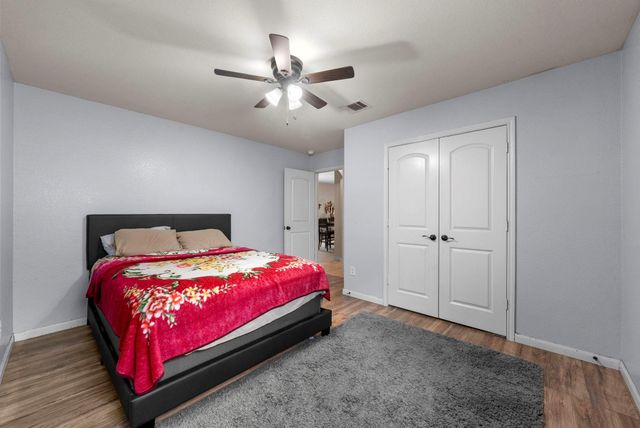 1617 Treeta TRL, Kyle, TX 78640