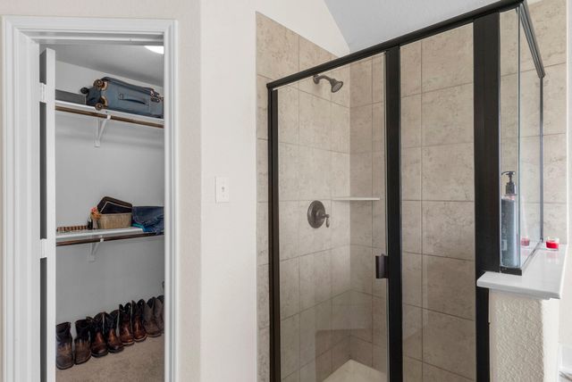 1617 Treeta TRL, Kyle, TX 78640