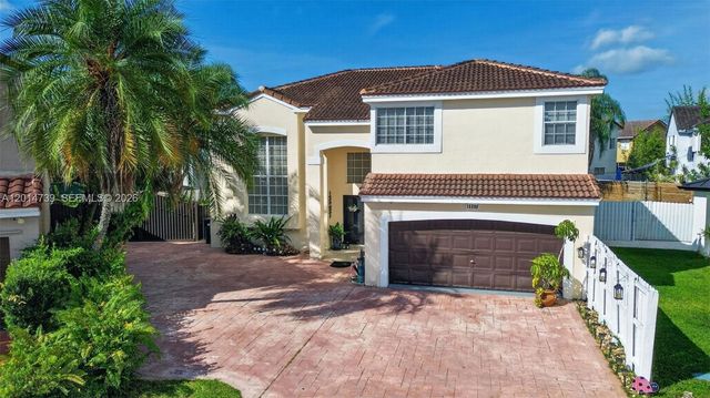 15500 SW 99th Ln, Miami, FL 33196