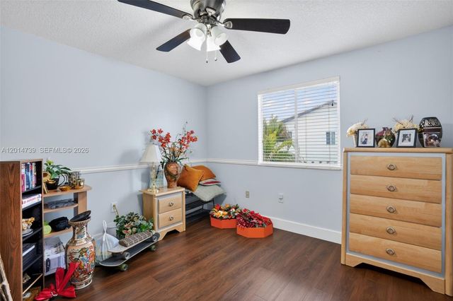 15500 SW 99th Ln, Miami, FL 33196