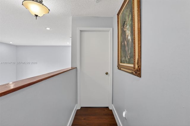 15500 SW 99th Ln, Miami, FL 33196