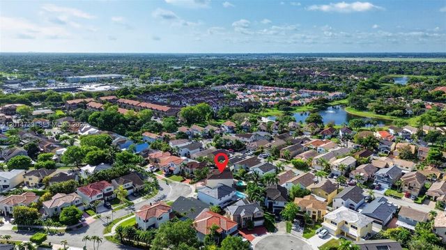 15500 SW 99th Ln, Miami, FL 33196