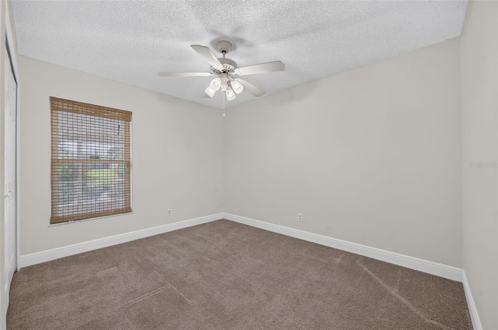 Image 21 of property listing at 2925 EAGLE LAKE DRIVE, Orlando, FL 32837