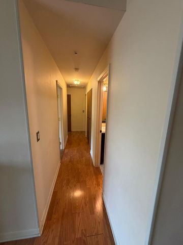 156 W Golf Road C, Libertyville, IL 60048