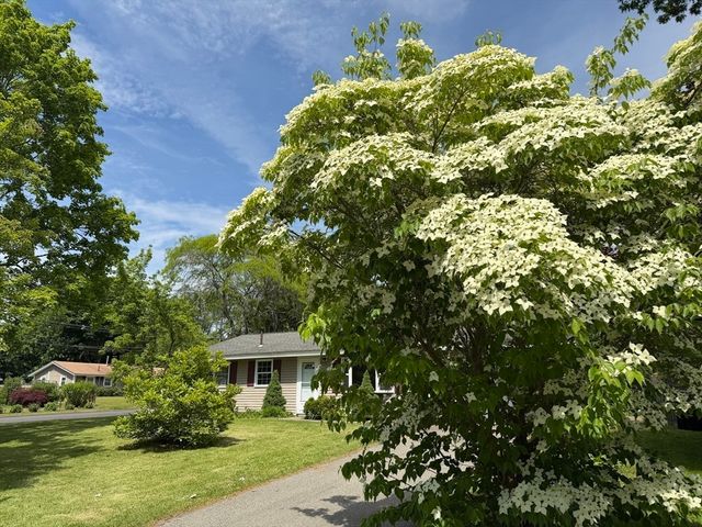 87 Howland Street, Brockton, MA 02302