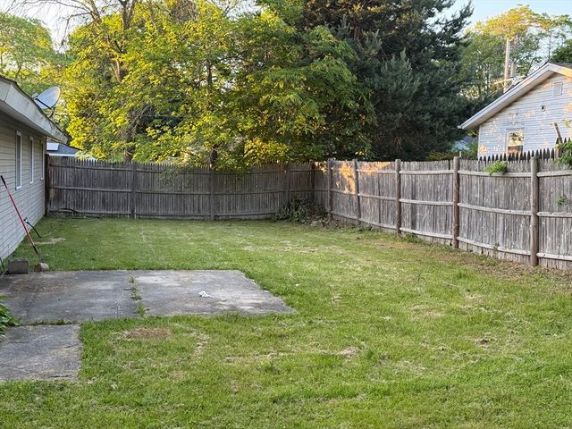 87 Howland Street, Brockton, MA 02302