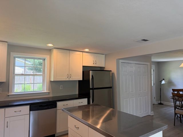 87 Howland Street, Brockton, MA 02302