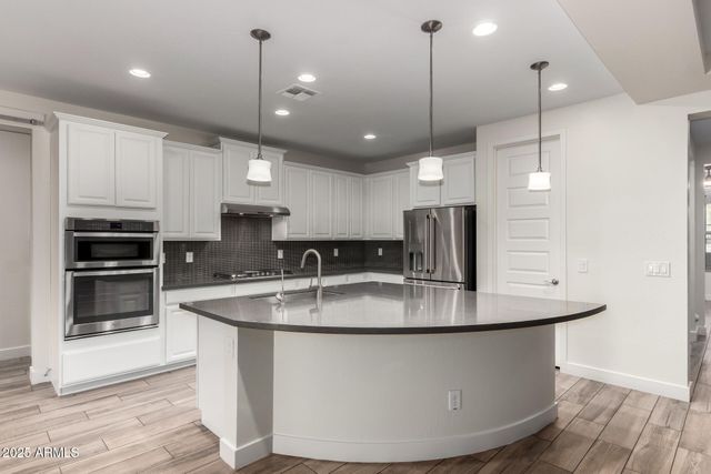 4155 E WEATHER VANE Road, Gilbert, AZ 85296