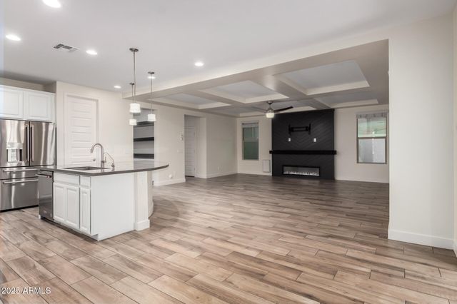 4155 E WEATHER VANE Road, Gilbert, AZ 85296