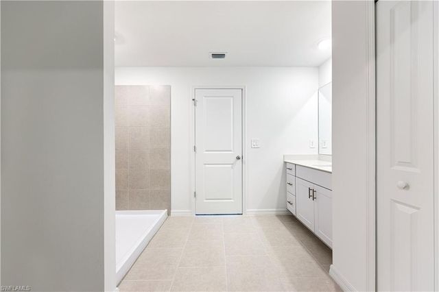 4090 San Felice LN, North Fort Myers, FL 33917