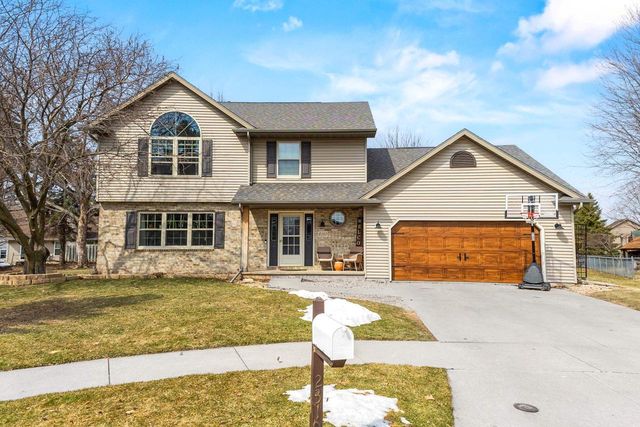 2310 GRACELAND COURT, Oshkosh, WI 54904