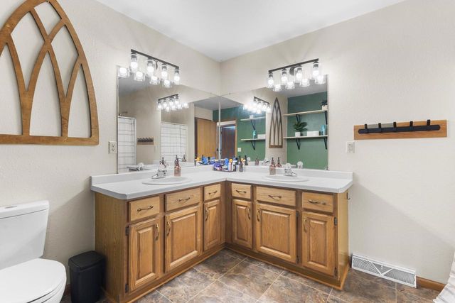 2310 GRACELAND COURT, Oshkosh, WI 54904