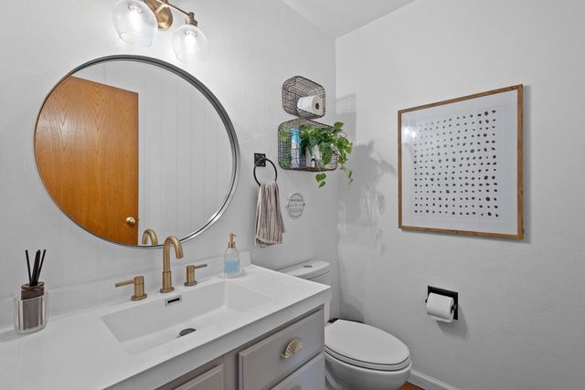 2310 GRACELAND COURT, Oshkosh, WI 54904