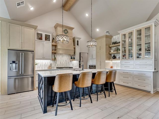 10609 Quail Reserve Road, Oklahoma City, OK 73173