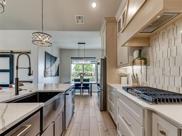 10609 Quail Reserve Road, Oklahoma City, OK 73173