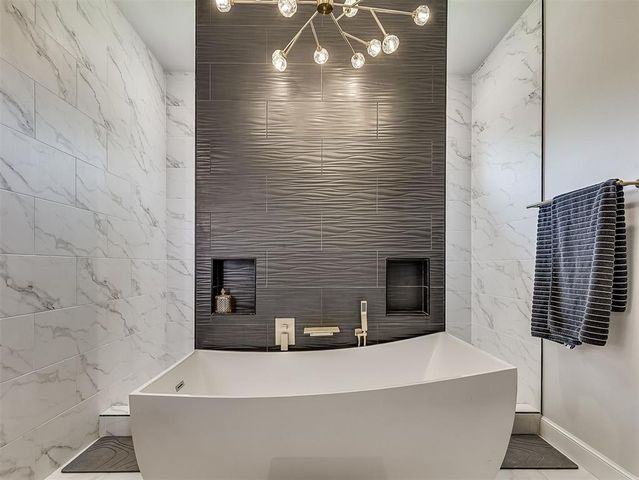 10609 Quail Reserve Road, Oklahoma City, OK 73173