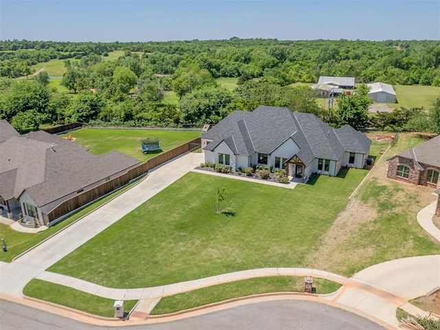 10609 Quail Reserve Road, Oklahoma City, OK 73173