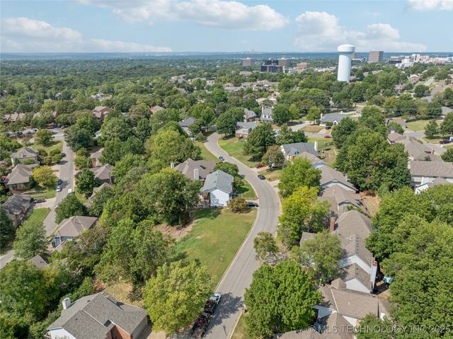 7738 S Canton Avenue, Tulsa, OK 74136