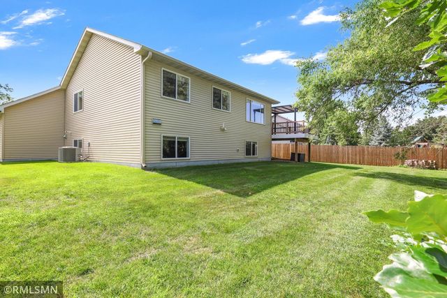20753 Camden Path, Farmington, MN 55024