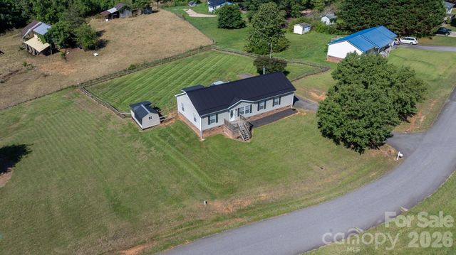3015 Farm Pond Lane, Granite Falls, NC 28630