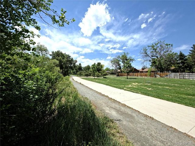 12877 Garfield Cir, Thornton, CO 80241