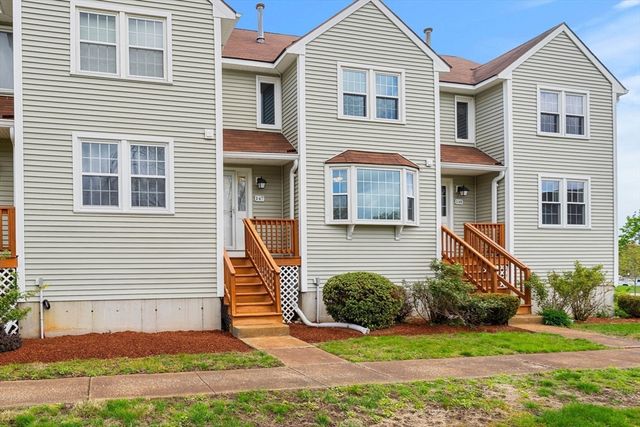 147 Patrick Rd 147, Tewksbury, MA 01876