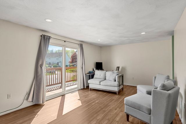 147 Patrick Rd 147, Tewksbury, MA 01876