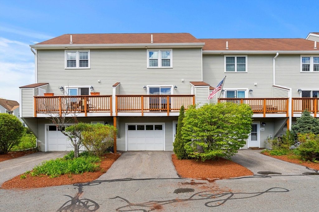 147 Patrick Rd 147, Tewksbury, MA 01876