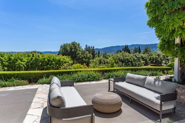 55 Mission Trail Road, Woodside, CA 94062