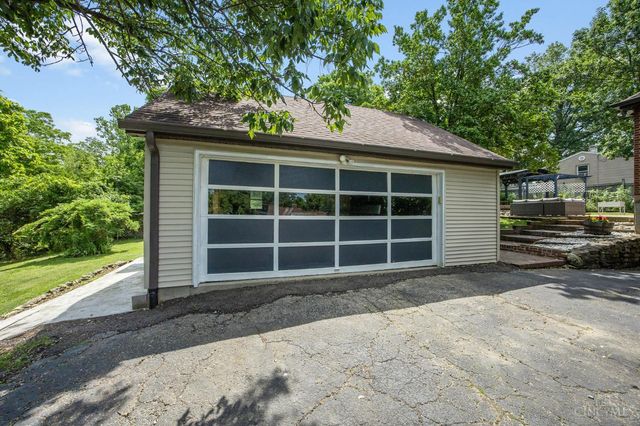 5244 Arrow Avenue, Green Twp, OH 45247
