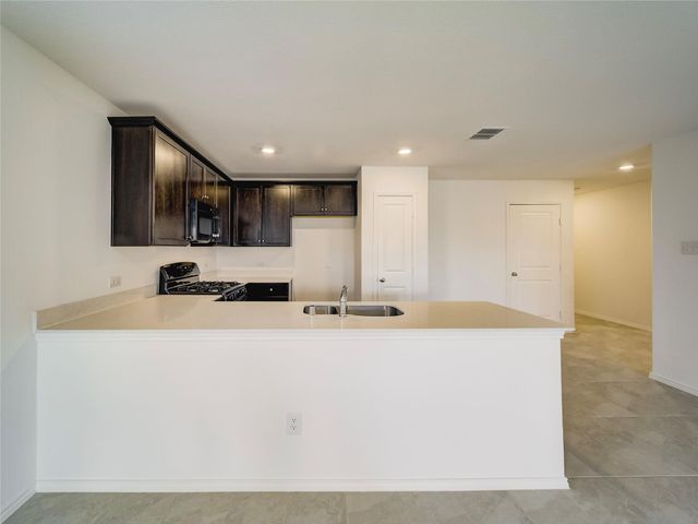 357 Sun Bluff Road, Fort Worth, TX 76052
