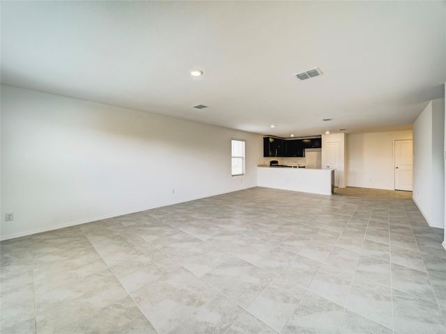 357 Sun Bluff Road, Fort Worth, TX 76052