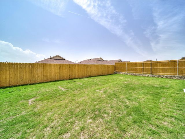 357 Sun Bluff Road, Fort Worth, TX 76052