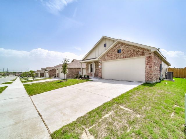 357 Sun Bluff Road, Fort Worth, TX 76052