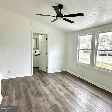 606 RED OAK DR, Edgewood, MD 21040