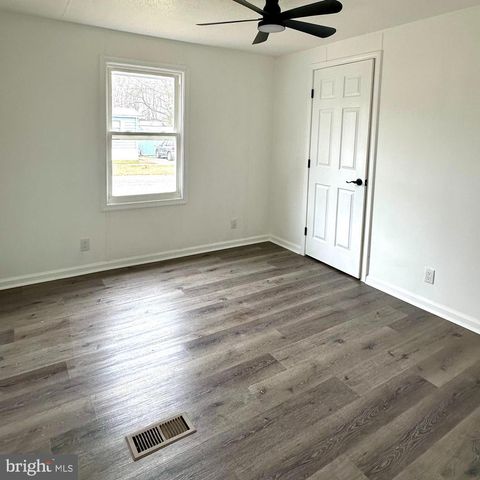 606 RED OAK DR, Edgewood, MD 21040