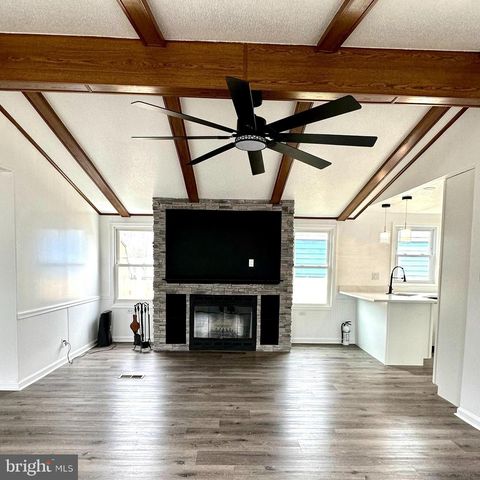 606 RED OAK DR, Edgewood, MD 21040