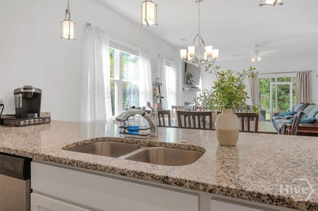 13 Lawley Court, Richmond Hill, GA 31324