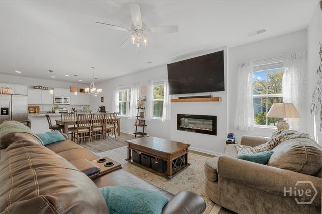 13 Lawley Court, Richmond Hill, GA 31324