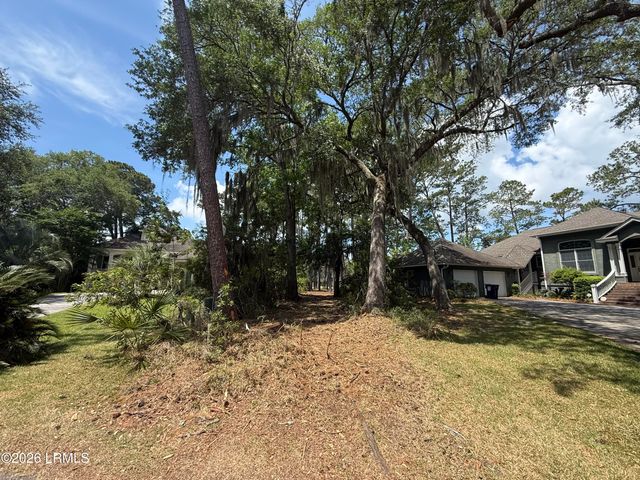 13 Butterfield Lane, Beaufort, SC 29907