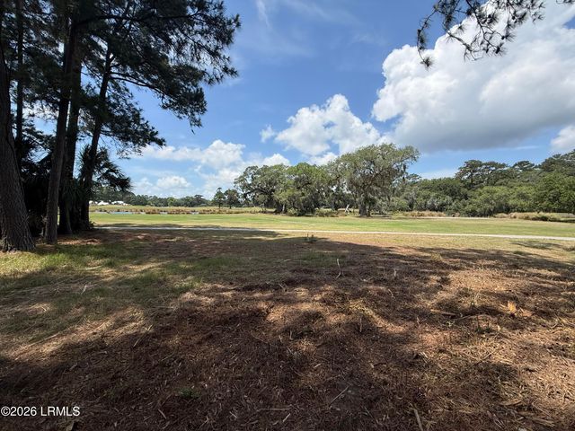 13 Butterfield Lane, Beaufort, SC 29907