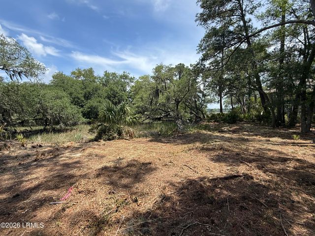 13 Butterfield Lane, Beaufort, SC 29907