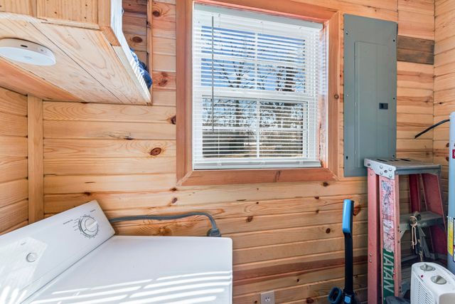 22805 State Highway Cc, Warsaw, MO 65355