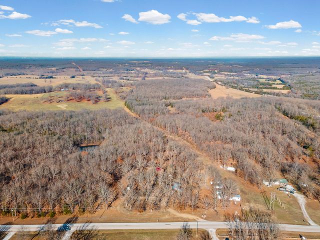 22805 State Highway Cc, Warsaw, MO 65355